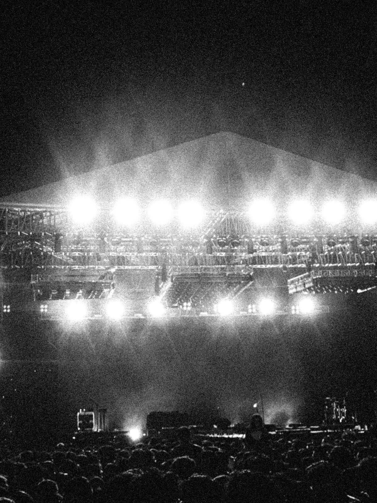 The rig from the floor, blown out in haze